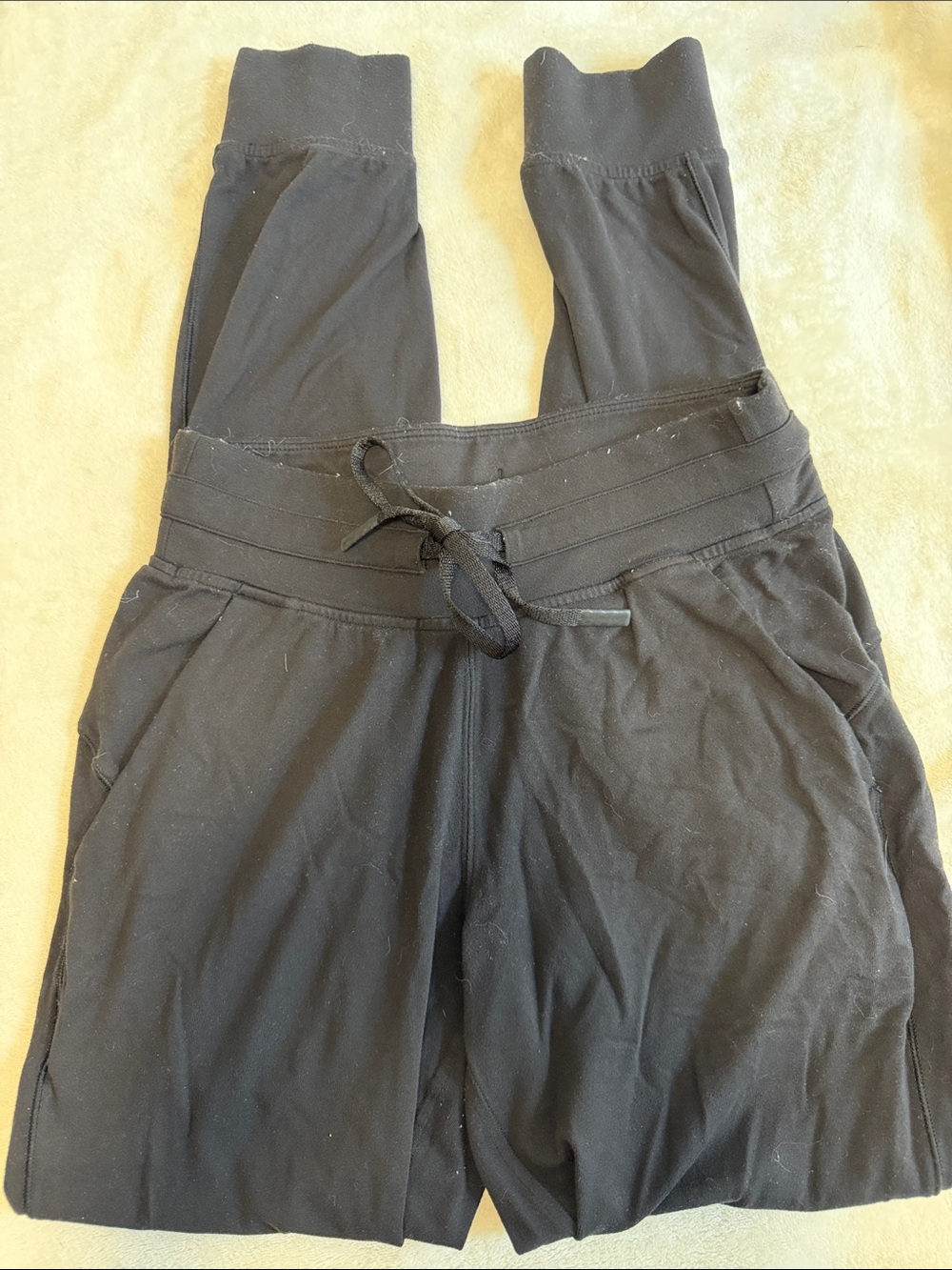 Black lululemon joggers